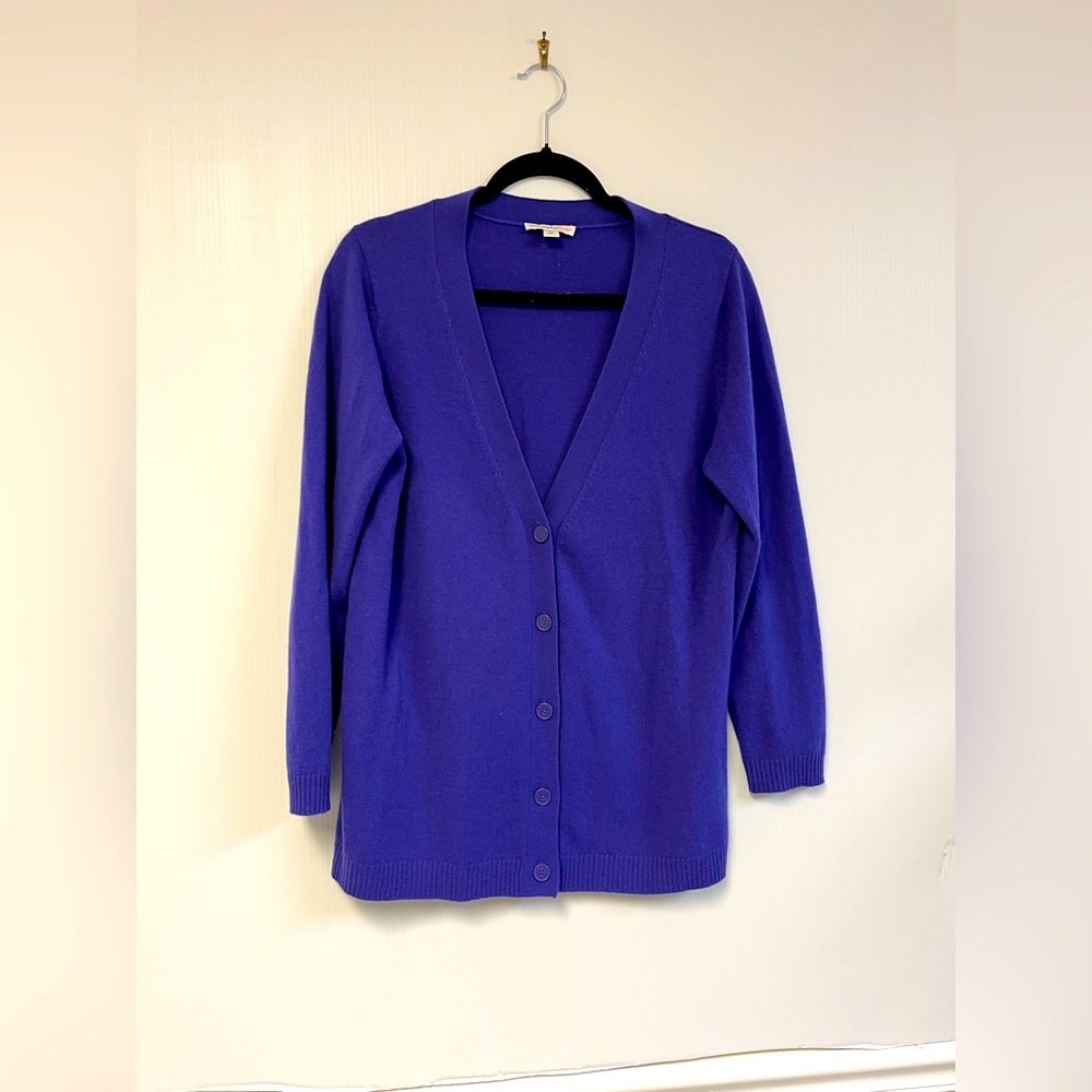 New Isaac Mizrahi V-neck Cardigan purple Cashmere button front Sweater Academia